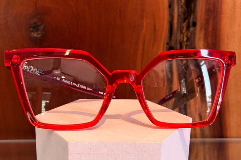 Anne et Valentin Eyewear Model BARCONELETTA